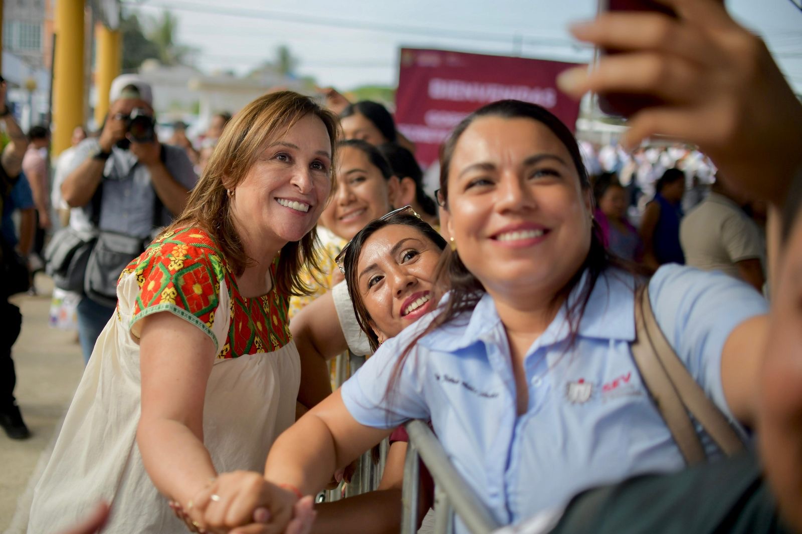 Caminar, dar la cara y escuchar: así gobierna Rocío Nahle en Veracruz